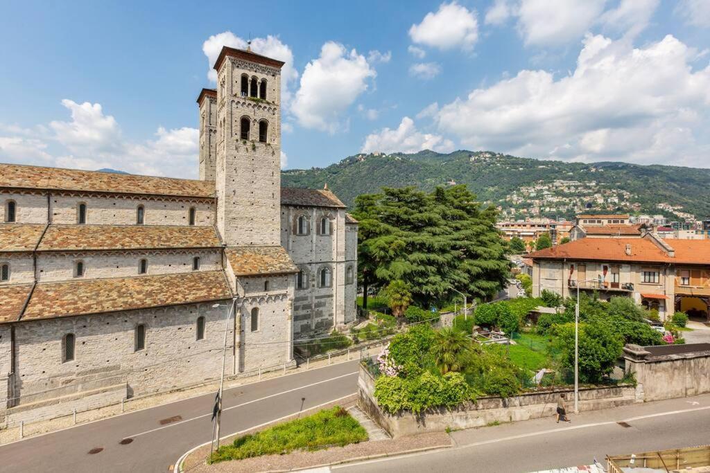 Como 100Mq 5 Mins To Center + Free Park And View Exterior foto