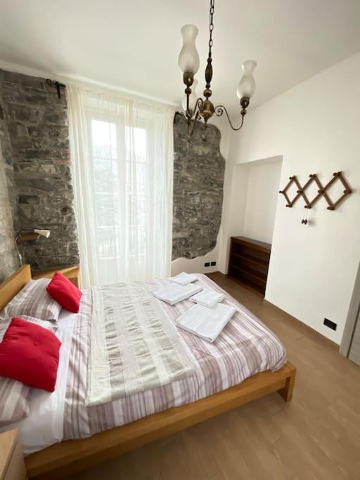 Como 100Mq 5 Mins To Center + Free Park And View Exterior foto