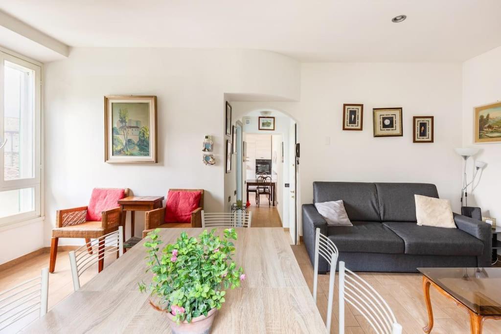 Como 100Mq 5 Mins To Center + Free Park And View Exterior foto